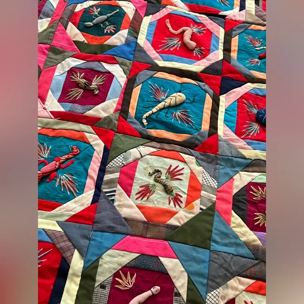 Handmade Chinese Quilt Bai Jia Bei Patchwork The One hundred family 70 X 48
